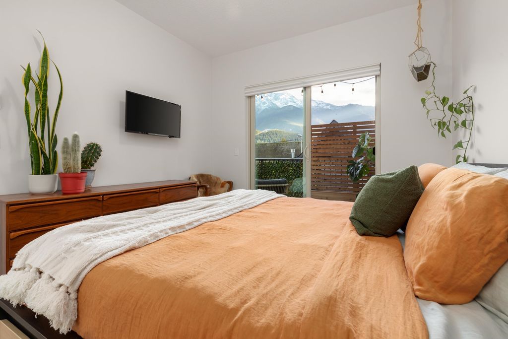 listing image 1105919210784122099