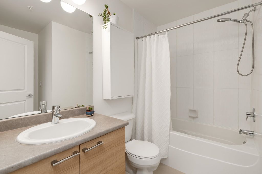 listing image 1104411324187568214