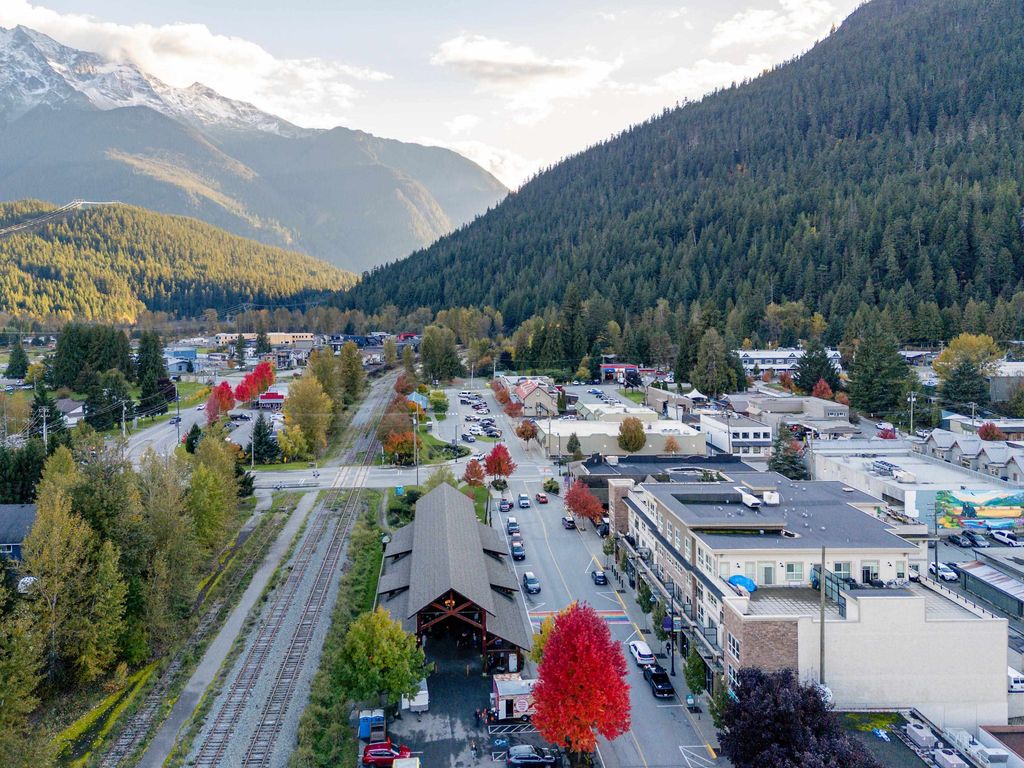 listing image 1103601901283809997