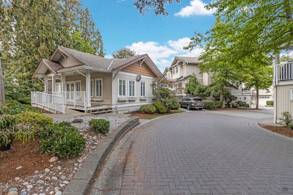 listing image 1106464747956677962