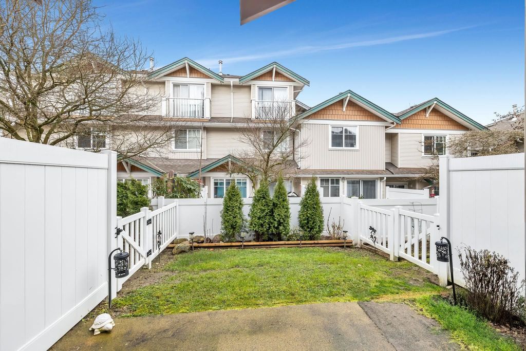 listing image 1102345663330927434