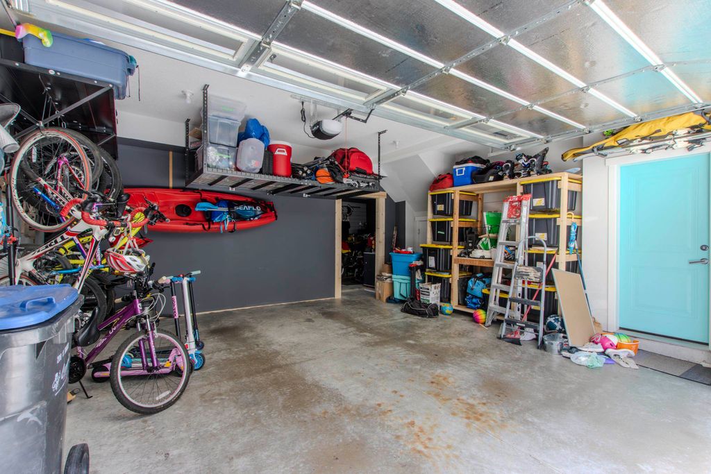 listing image 1101555710249365464