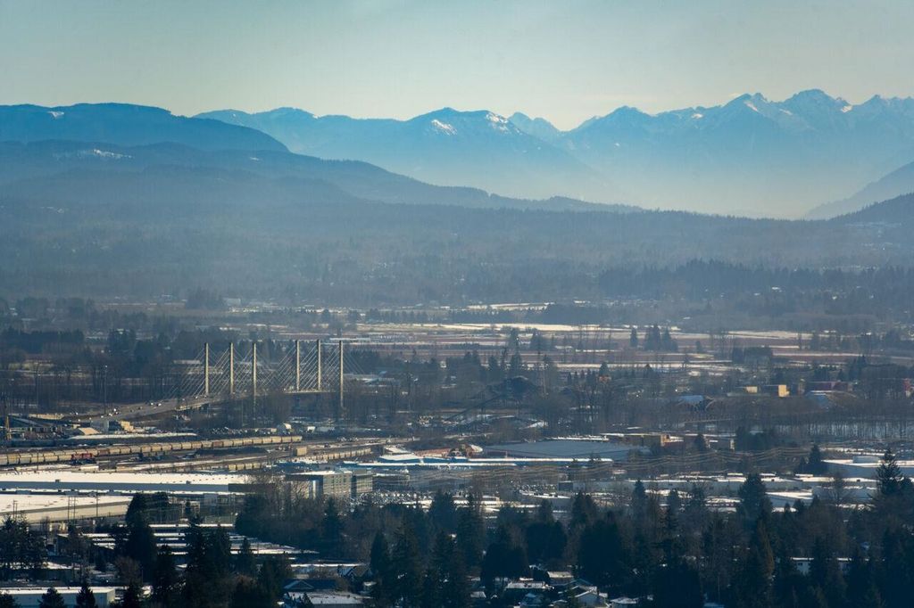 listing image 1108570108809702074