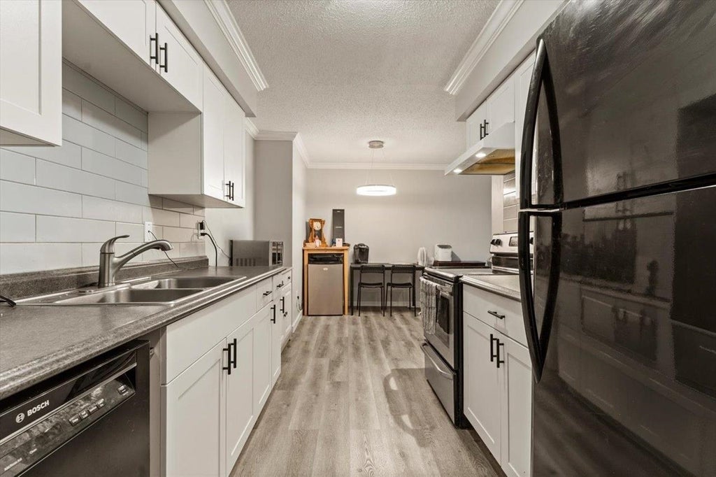 Photo of 45598 Mcintosh Drive #209, Chilliwack, BC V2P 7J3 (MLS # R3165531)