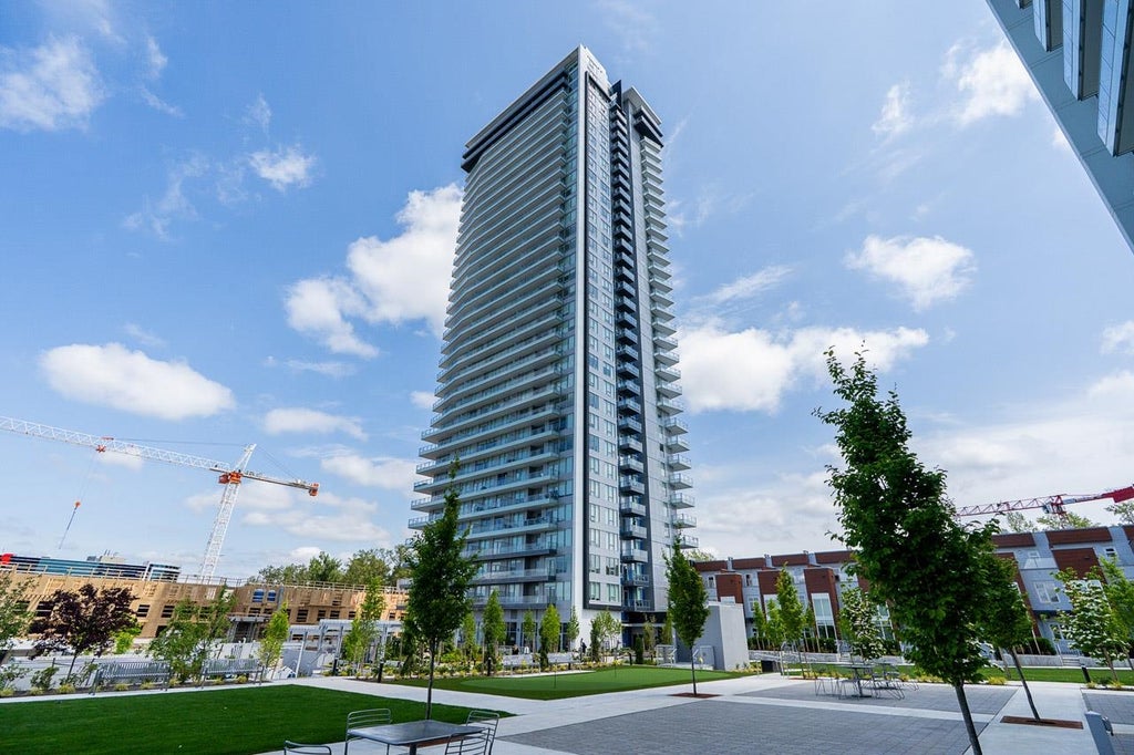 Photo of 8551 201 Street #901, Langley, BC V2Y 3Y5 (MLS # R3148049)