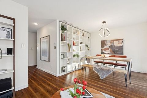 901 W 17 Street 15 North Vancouver BC V7P 1V8