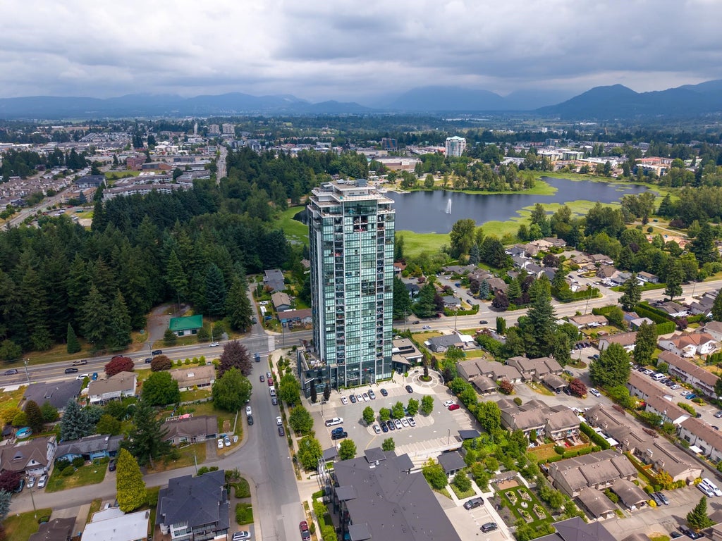 Photo of 2180 Gladwin Road #1201, Abbotsford, BC V2S 0H4 (MLS # R3152285)