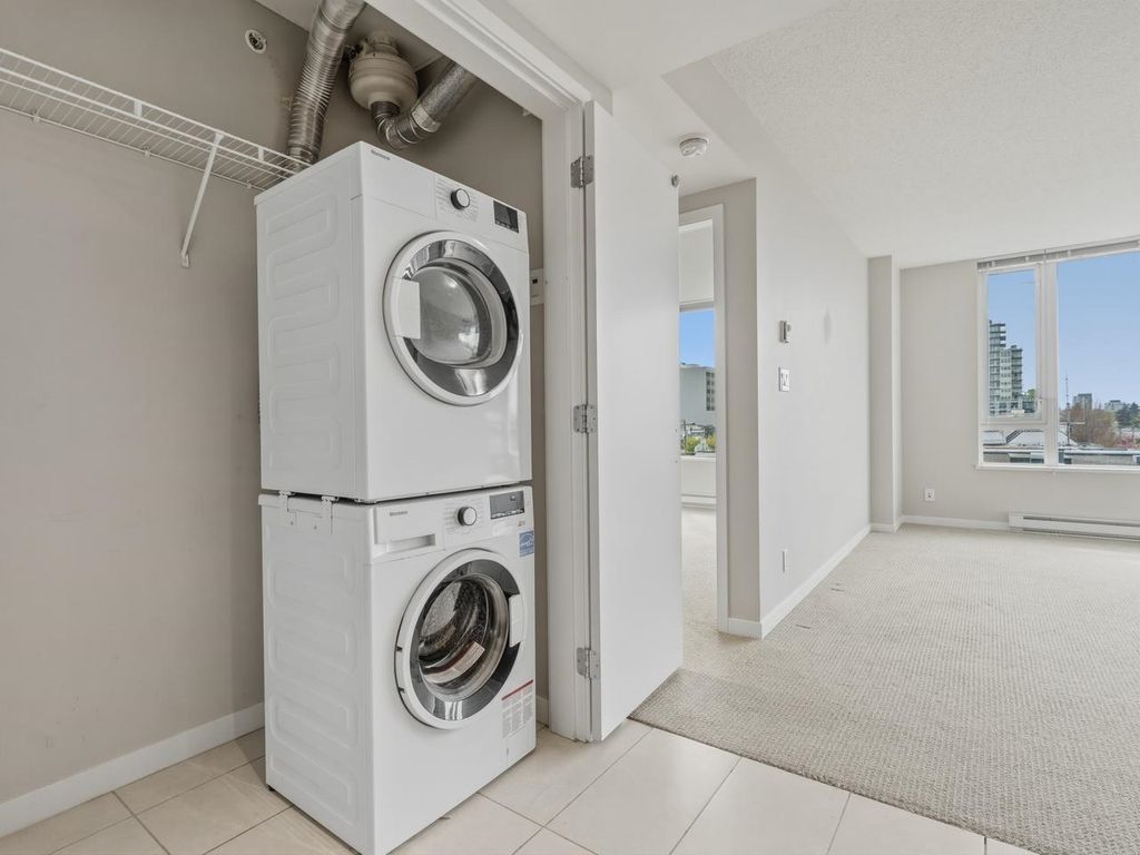 listing image 1102035950553240503