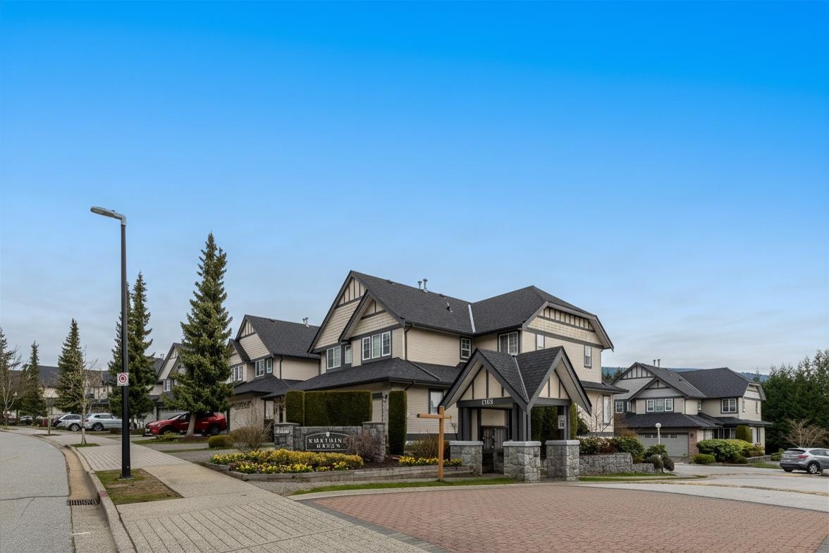 1765 Paddock Drive 27