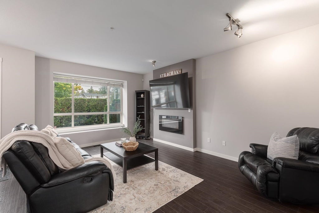 Photo of 23986 104 Avenue #11, Maple Ridge, BC V2W 0G8 (MLS # R3172799)