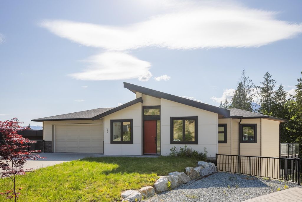 listing image 1104884022042140639