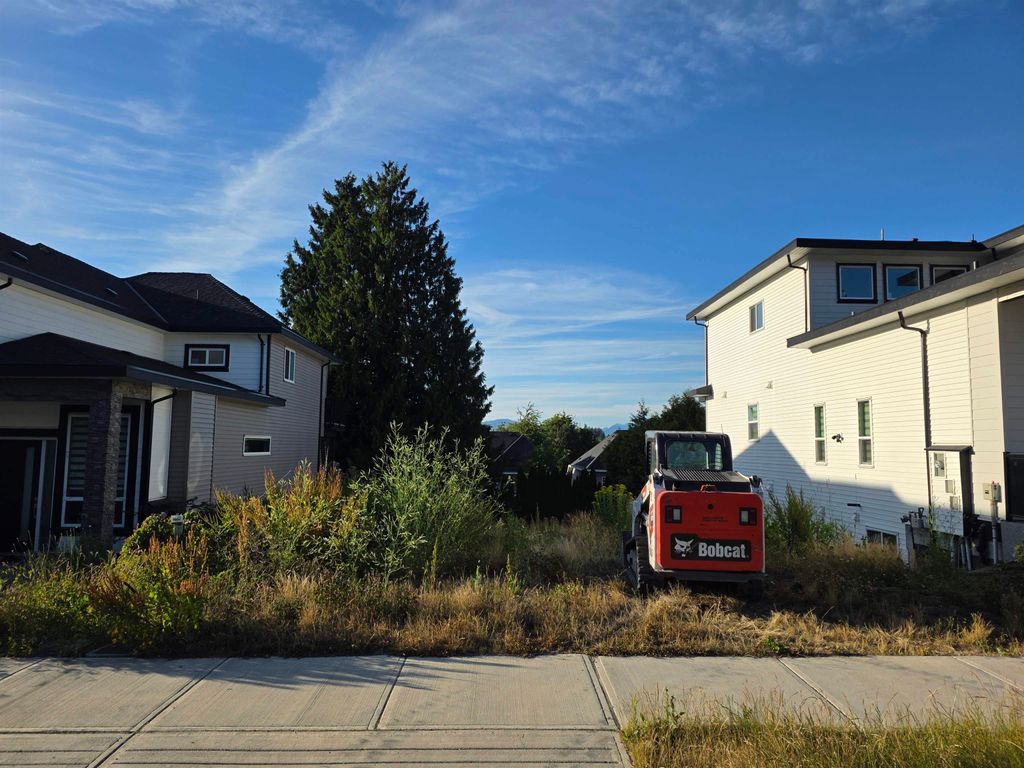 Photo of 13947 60a Avenue, Surrey, BC V3X 1E1 (MLS # R3148694)