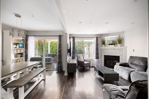 19270 122a Avenue 5 Pitt Meadows BC V3Y 2P3