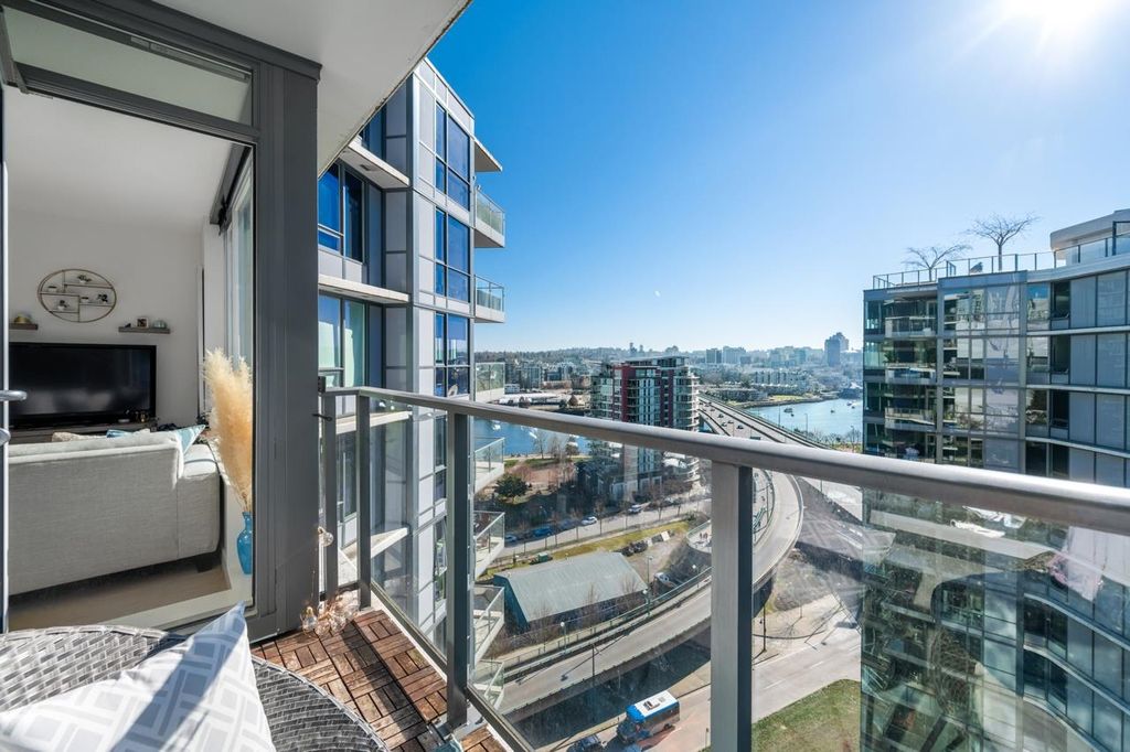 listing image 1100007714245003700