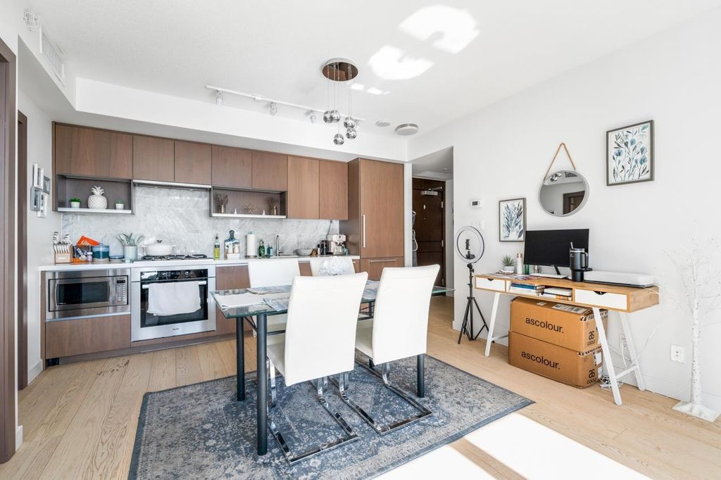 listing image 1106557341444765367