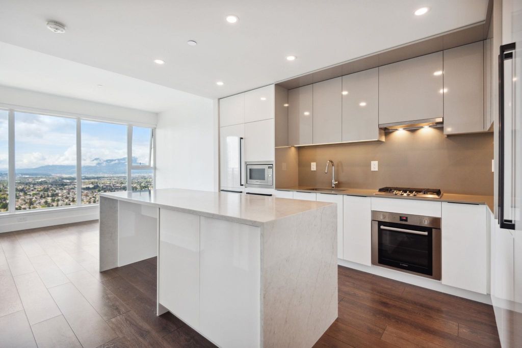 listing image 1108943340660232334