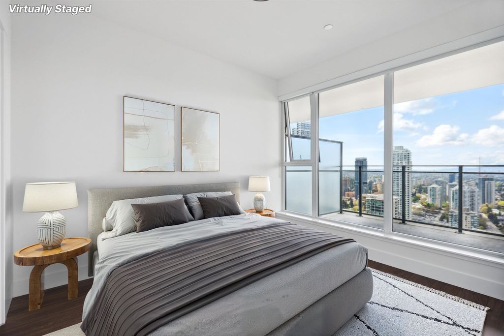 listing image 1106452779840369420
