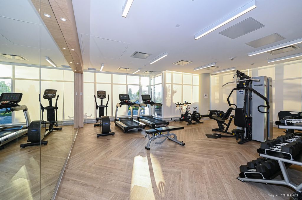 listing image 1102380881308056763