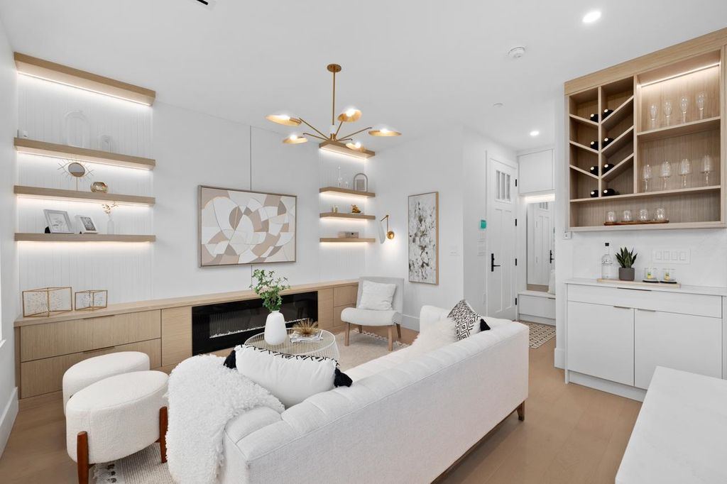 listing image 1109449835008144949