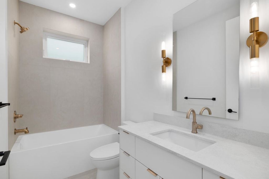 listing image 1106503312259804847