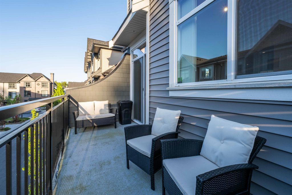 listing image 1106560391286903082