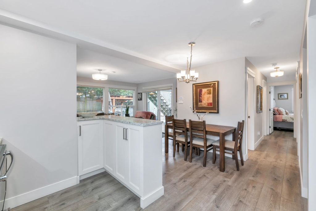 listing image 1100644681246556185