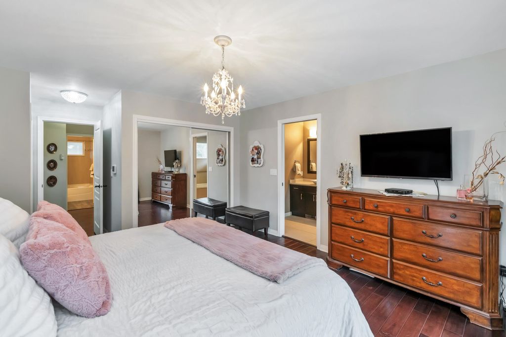 listing image 1104646538728556563