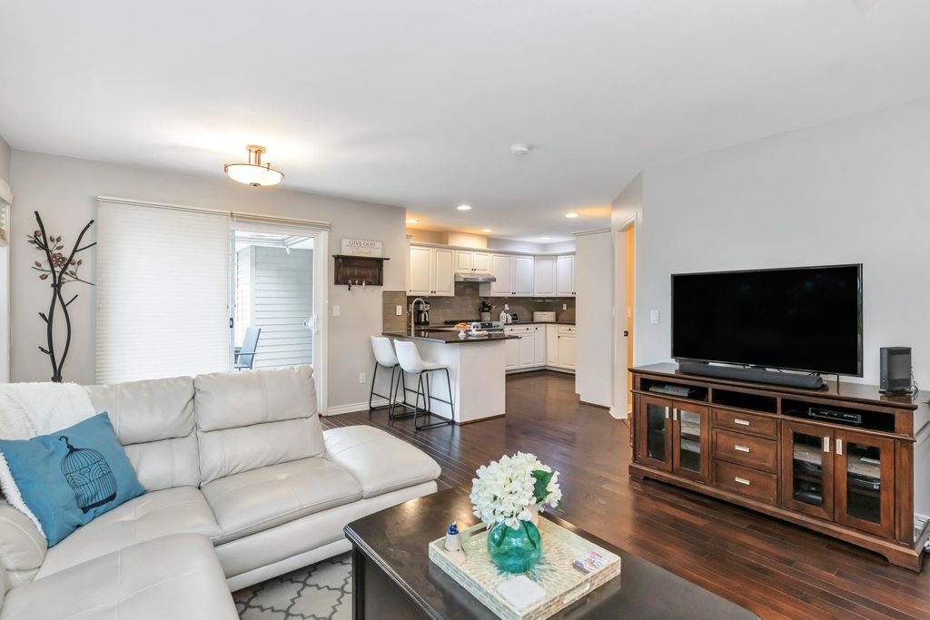 listing image 1100941580184771495