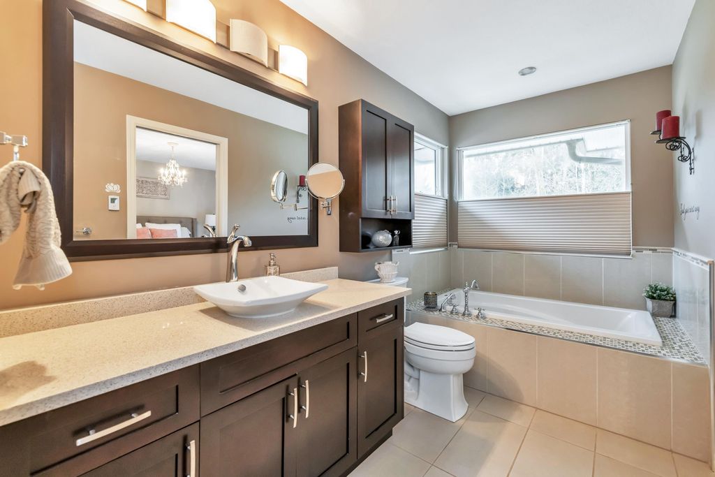 listing image 1103965930526554472