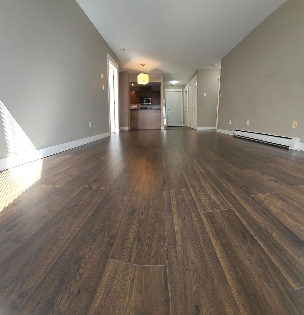 Photo of 32725 George Ferguson Way #210, Abbotsford, BC V2T 5M5 (MLS # R3113060)