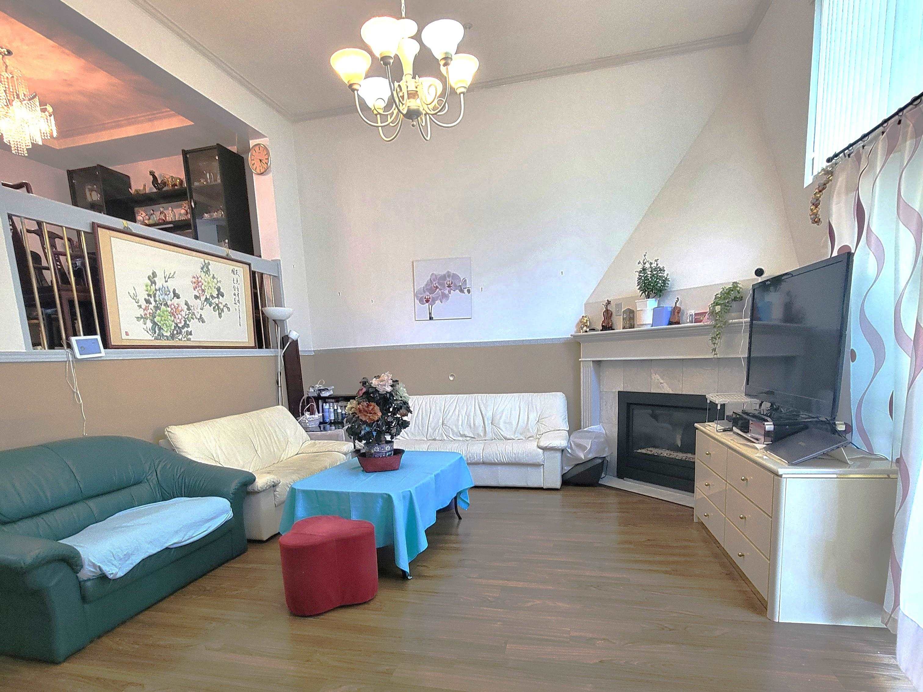 8591 Blundell Road 5