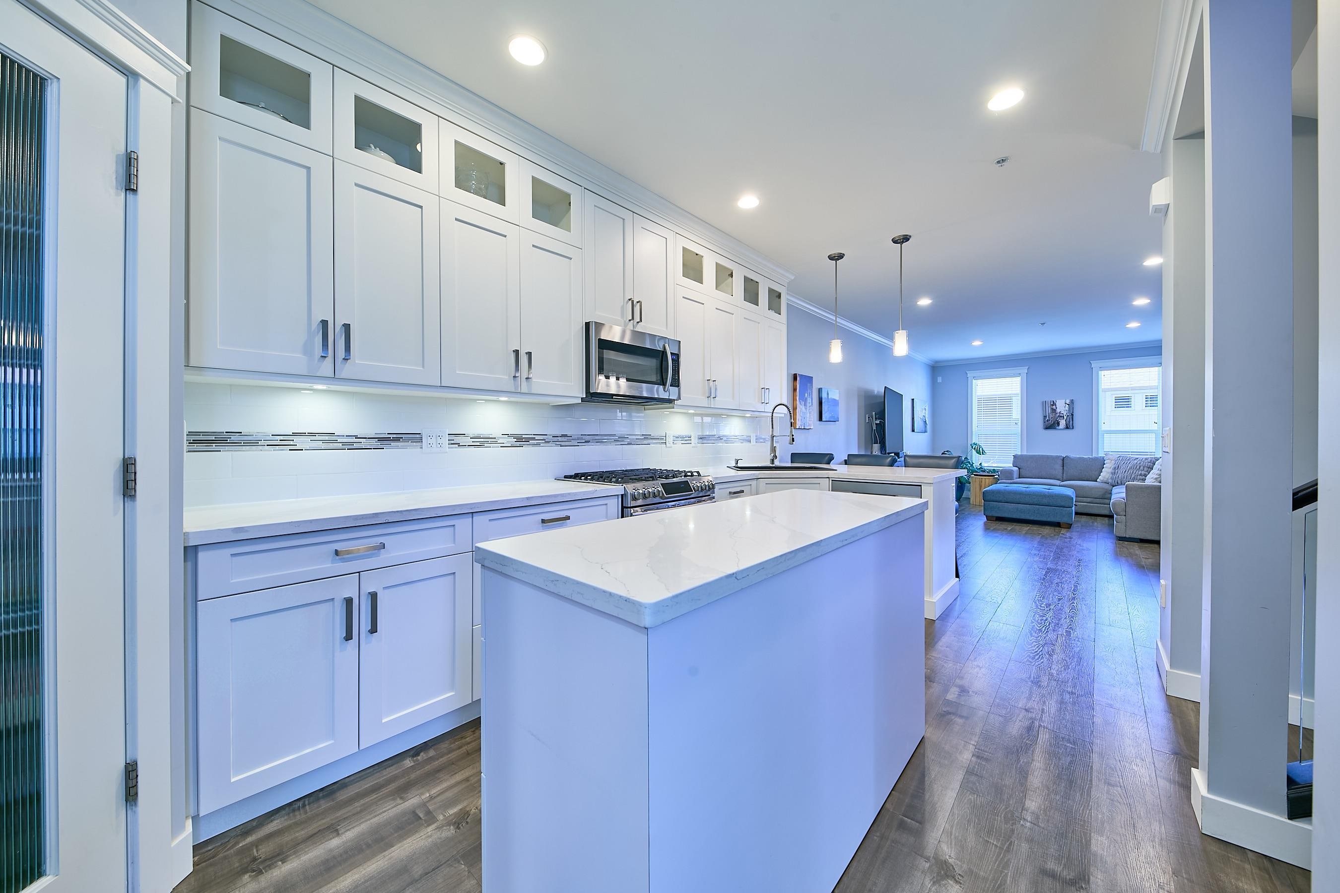 10480 248 Street 44