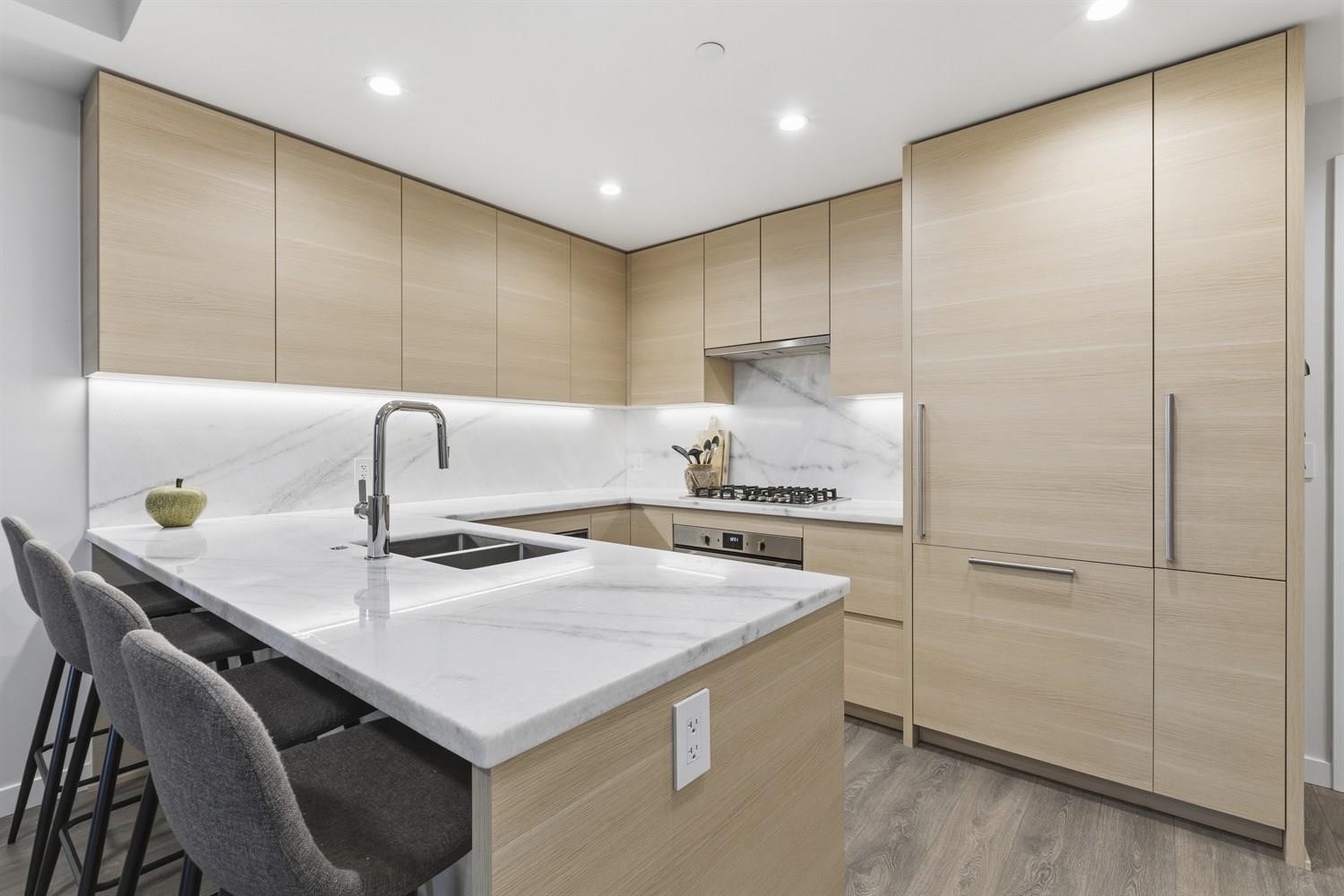 308 Morrissey Road 908