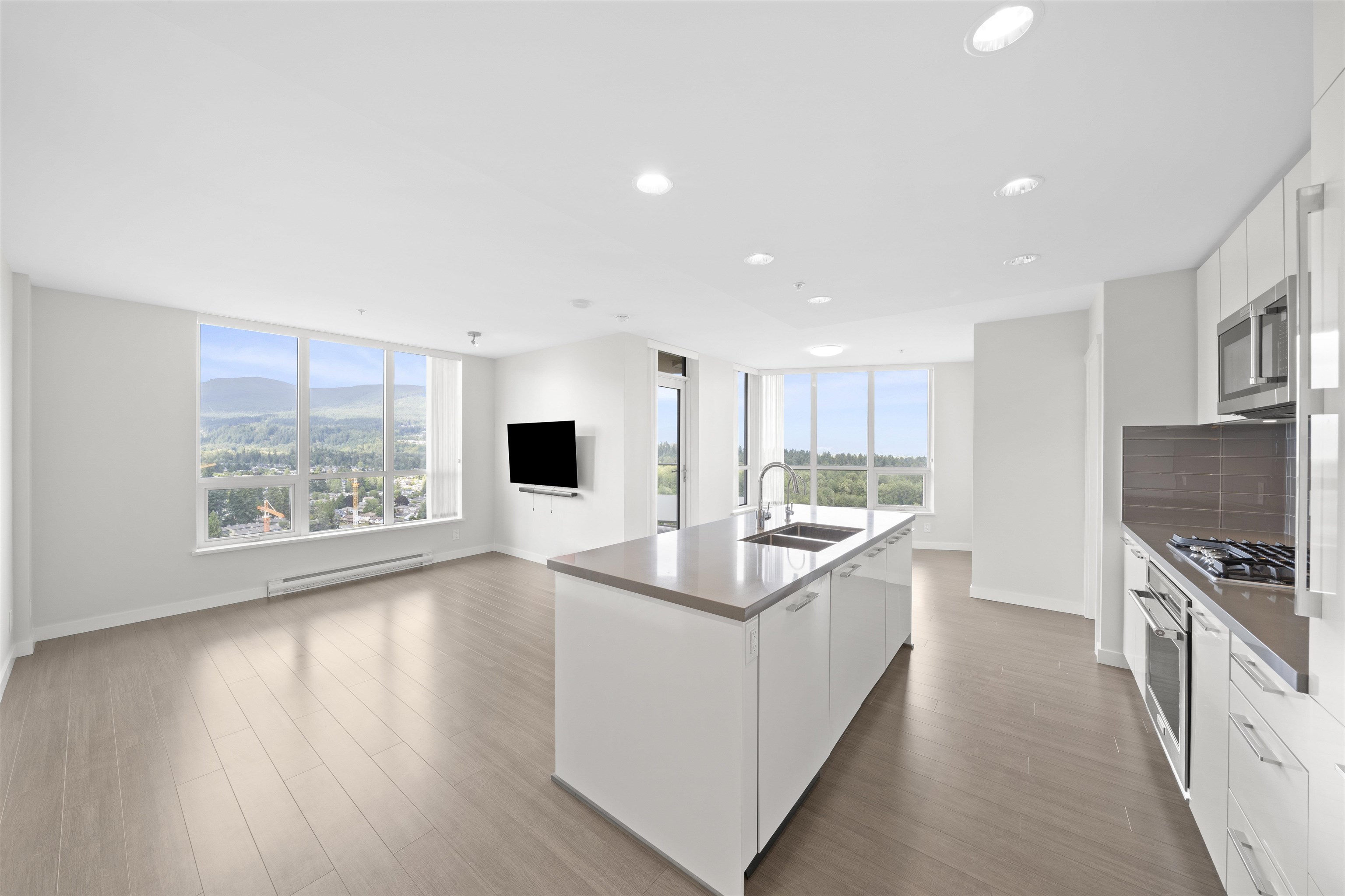 3093 Windsor Gate 2801