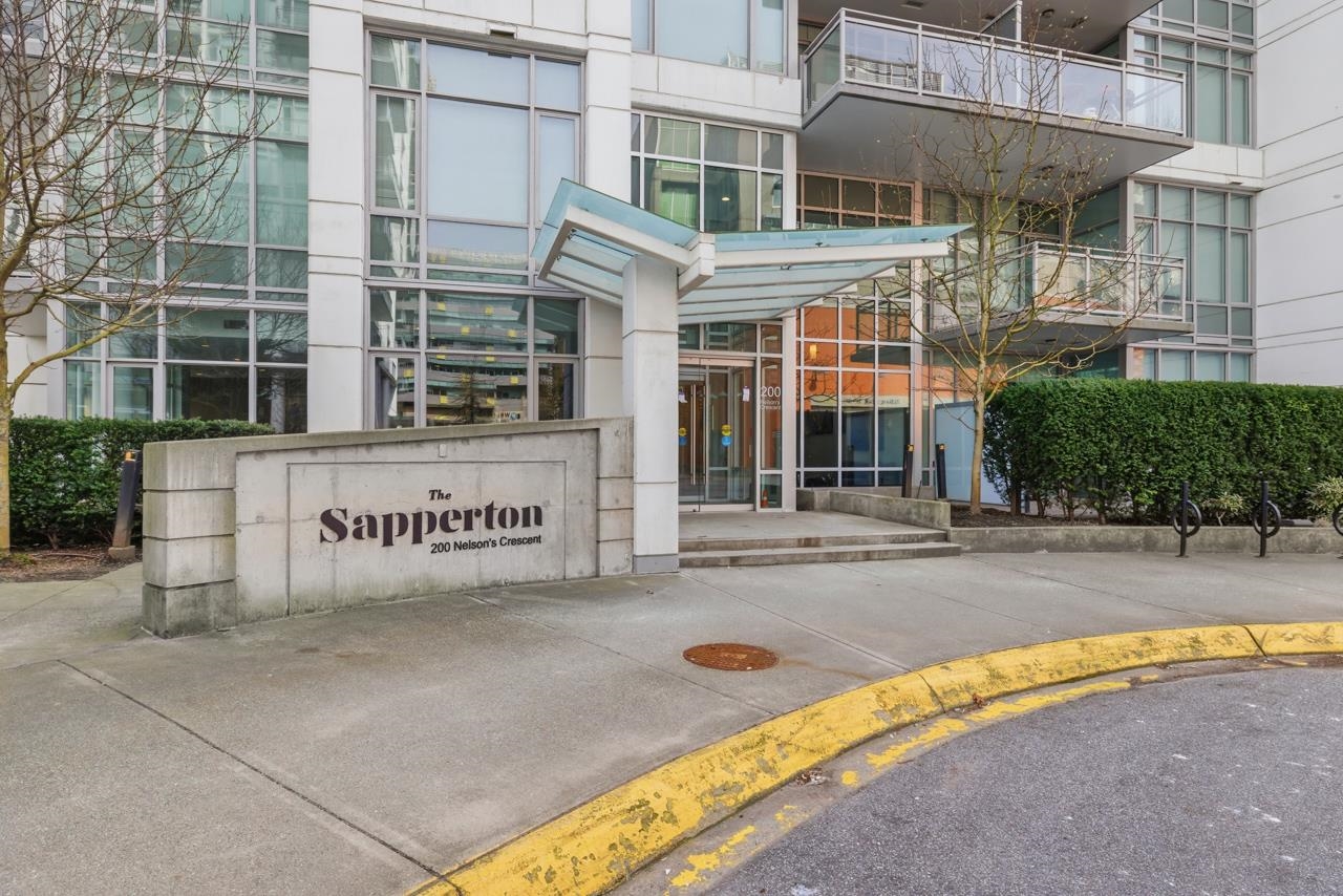 200 Nelson's Crescent 902