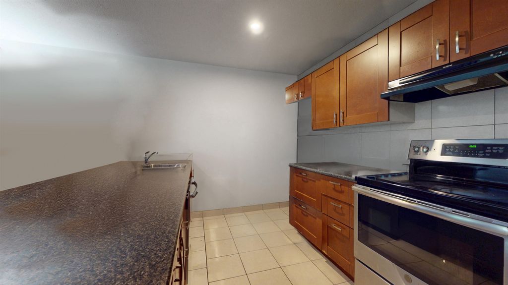 listing image 1109389418863872523