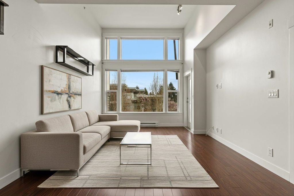 Photo of 33539 Holland Avenue #412, Abbotsford, BC V2S 0C6 (MLS # R3111143)