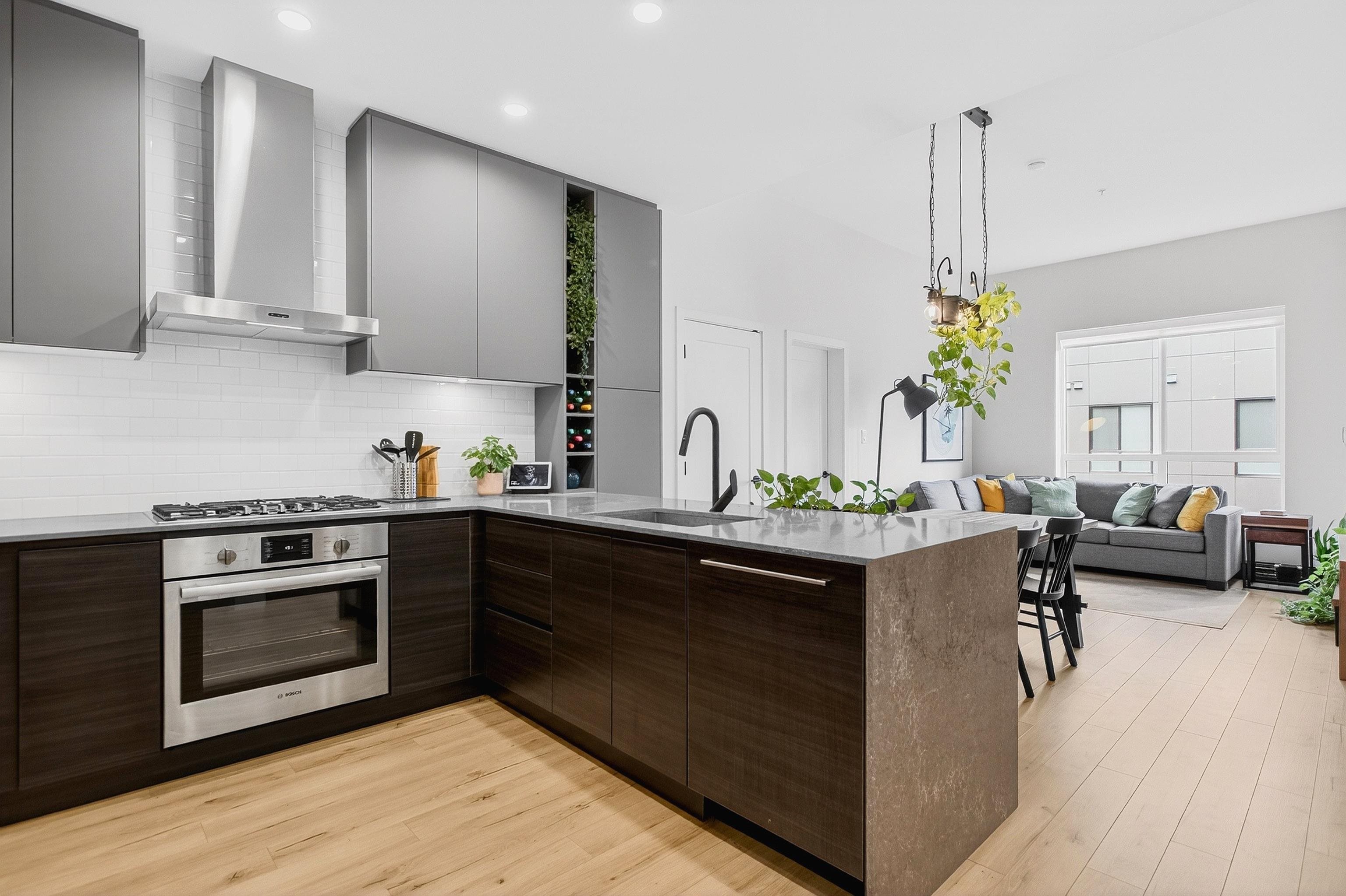 55 Klahanie Drive 610