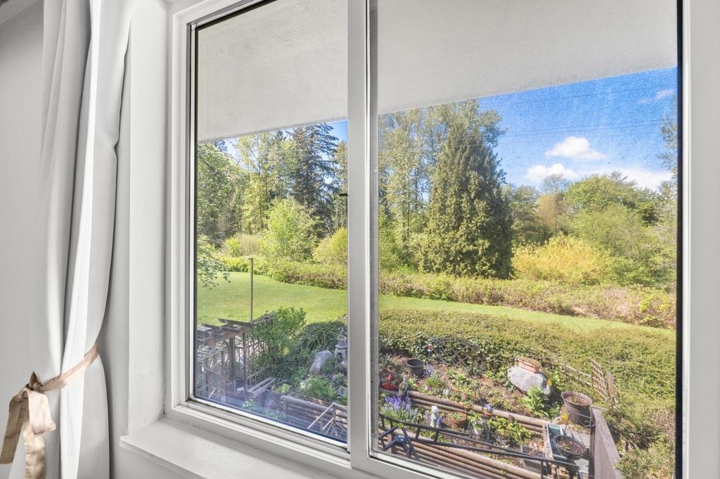 listing image 1106627397369292728