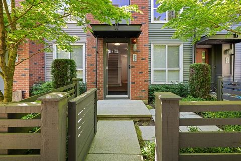 2325 Ranger Lane 26 Port Coquitlam BC V3B 0K7