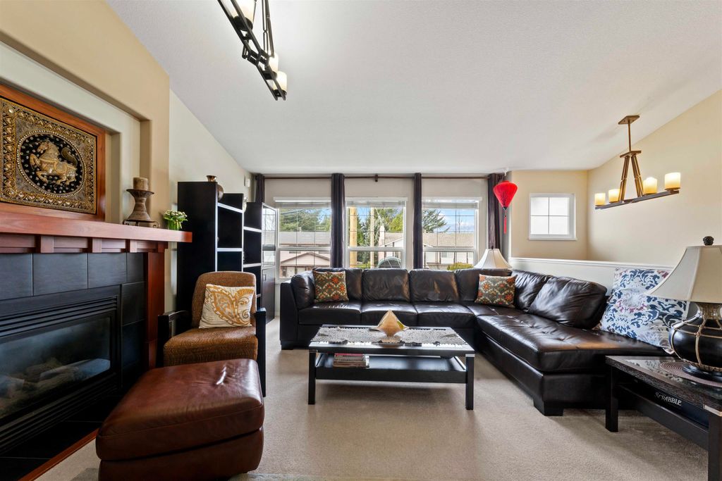 Photo of 11982 230 Street, Maple Ridge, BC V2X 7Z8 (MLS # R3106001)