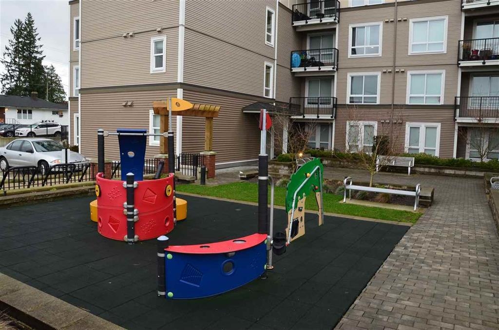 12040 222 Street 304