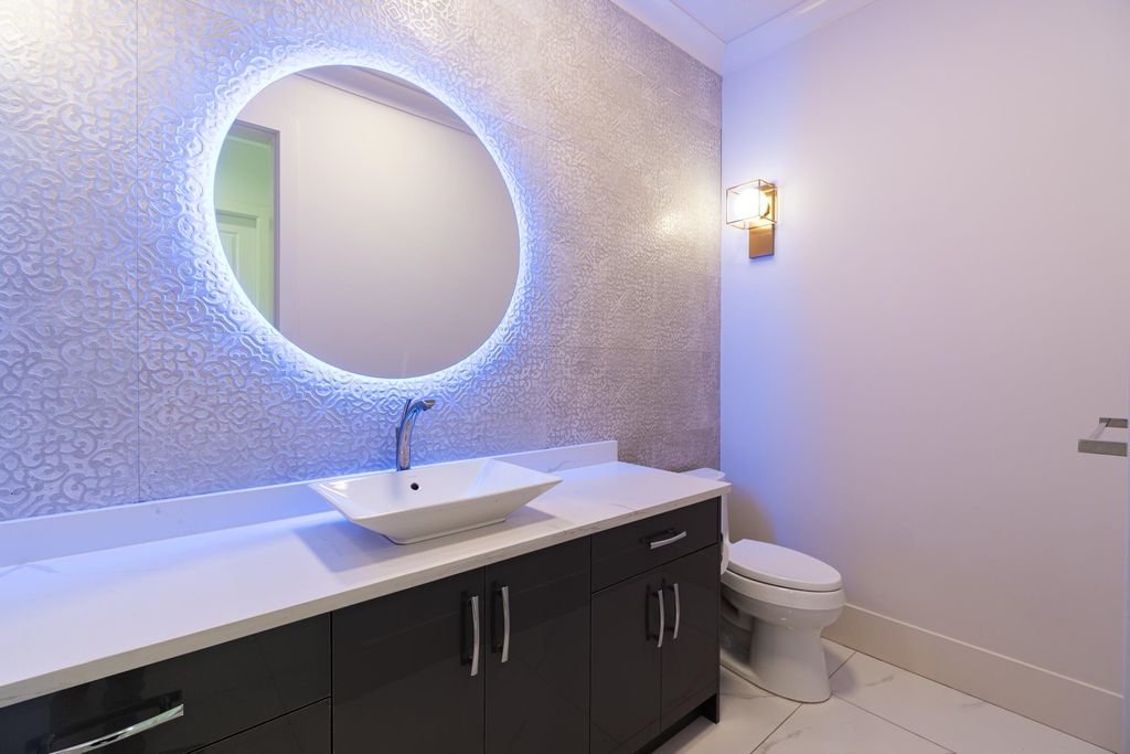 listing image 1108686626486803046