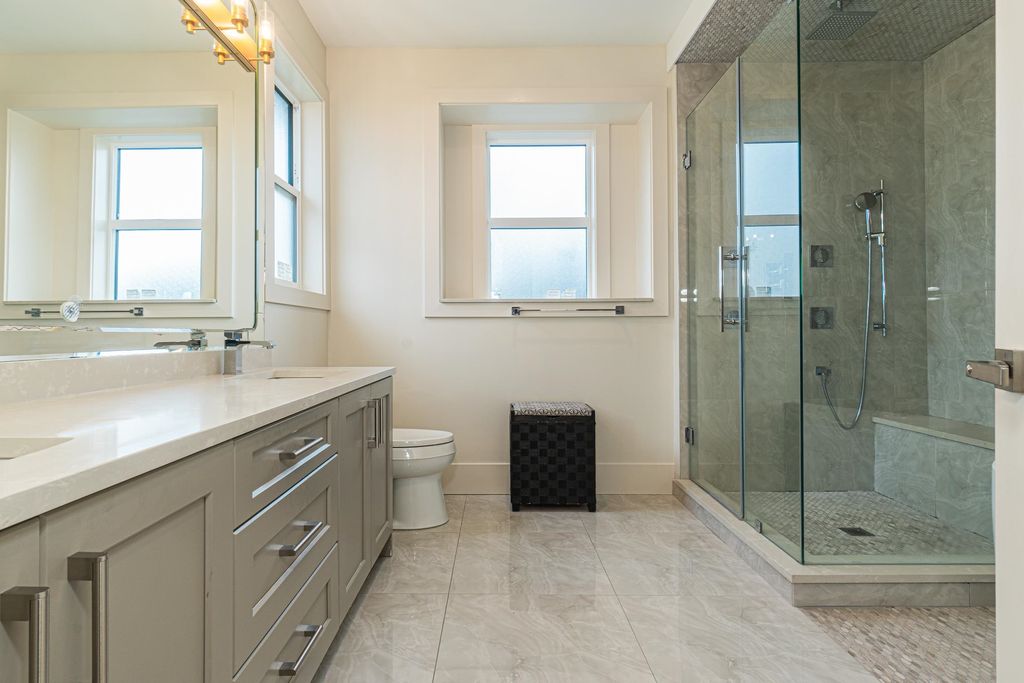listing image 1105184572586689909