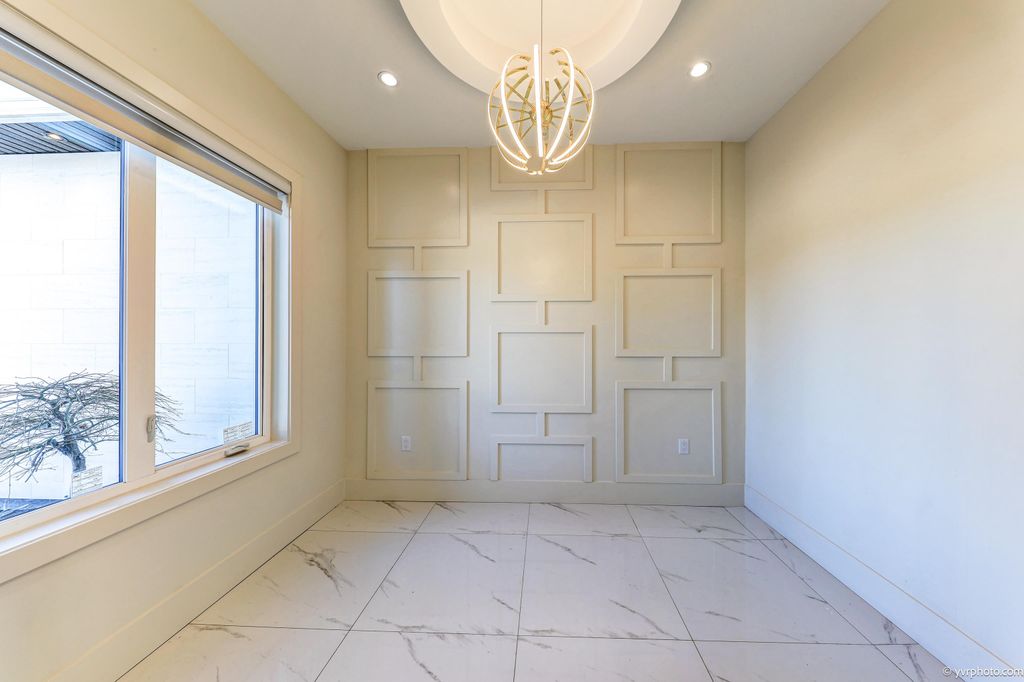 listing image 1107857224853991962