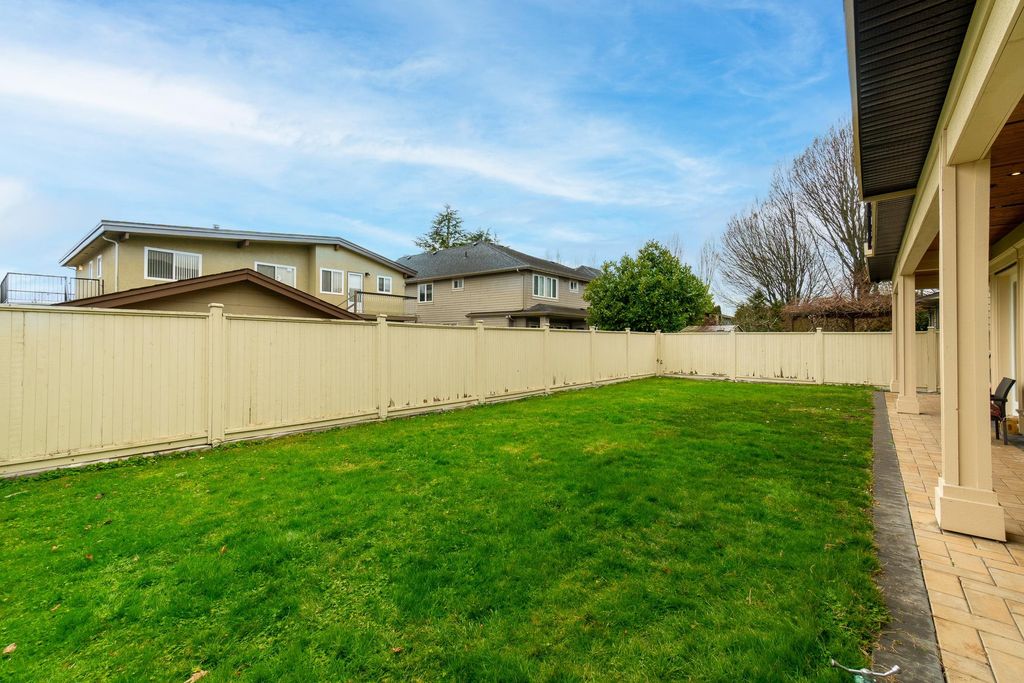 listing image 1108212786544505604