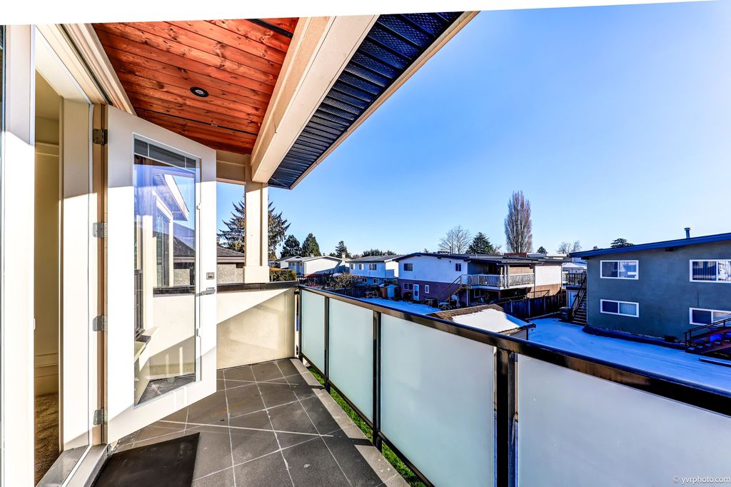 listing image 1109877082988665406