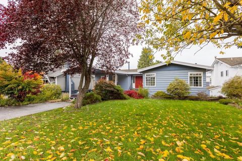 494 Allen Drive Delta BC V4M 3C1