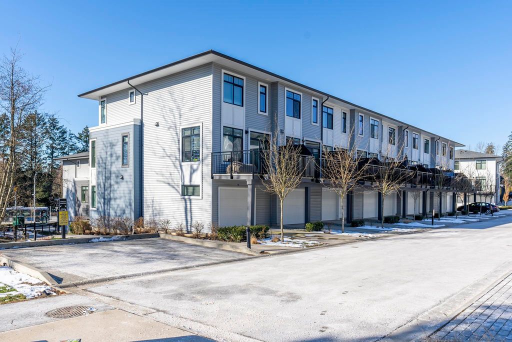 listing image 1102852788543082062