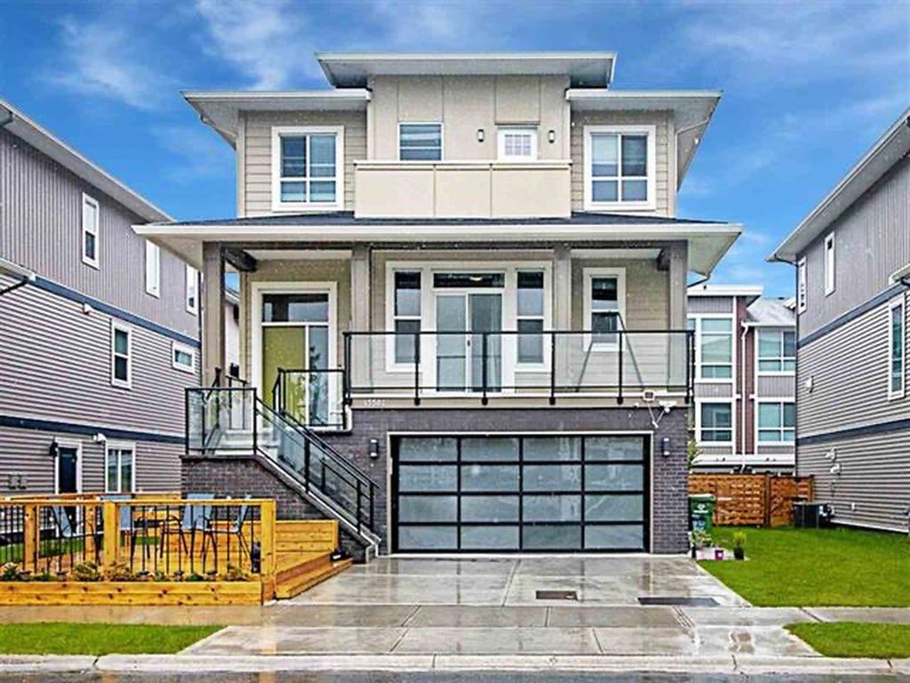 Photo of 45582 Meadowbrook Drive, Chilliwack, BC V2P 0G6 (MLS # R3146102)